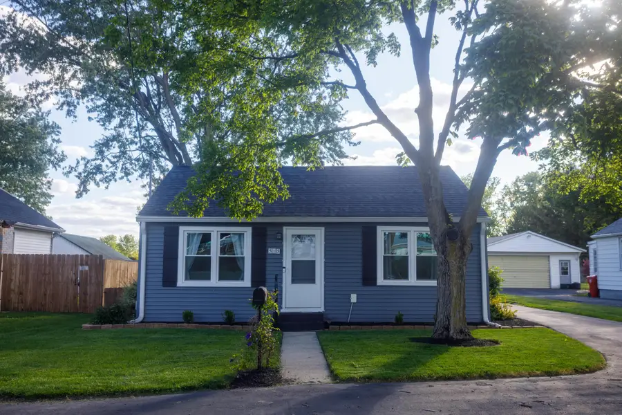 515 Hawthorne Avenue, London, OH 43140 - #3