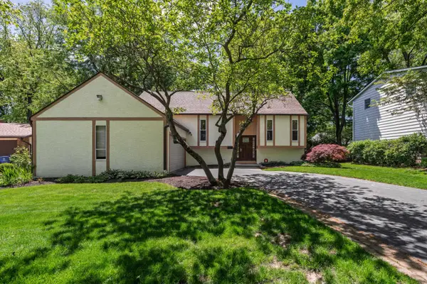 1815 Red Fern Drive, Columbus, OH 43229