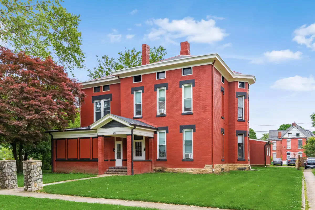 320 Woodlawn Avenue, Zanesville, OH 43701 - #1