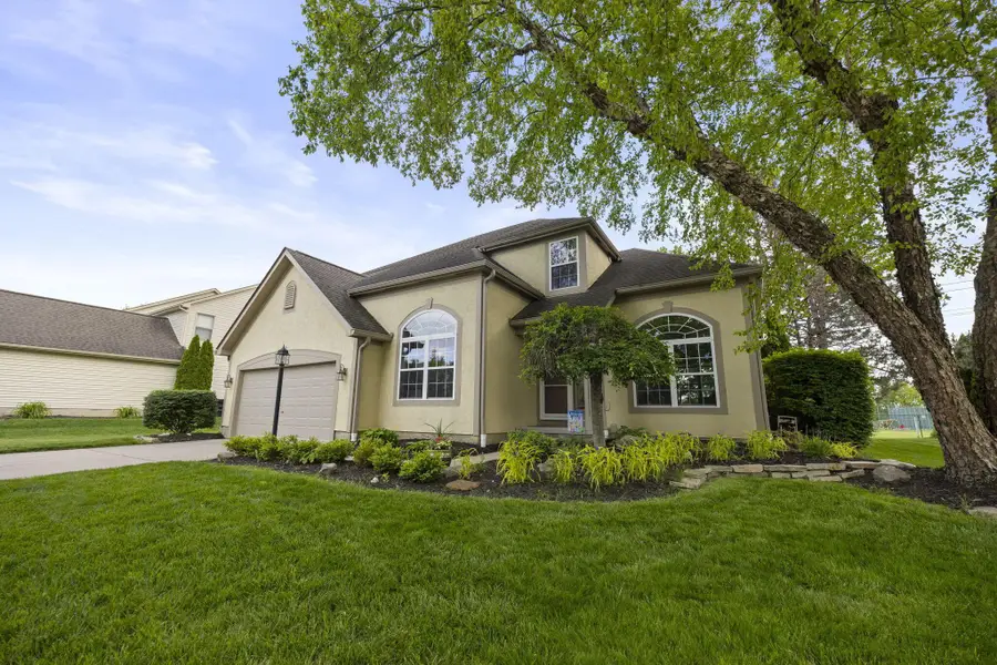 859 Dunvegan Court, Pickerington, OH 43147 - #2