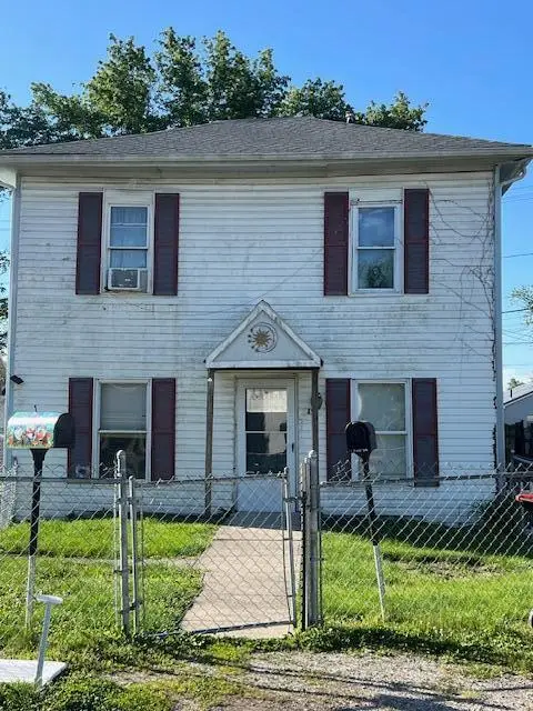 145 W Railroad Street, Newark, OH 43055
