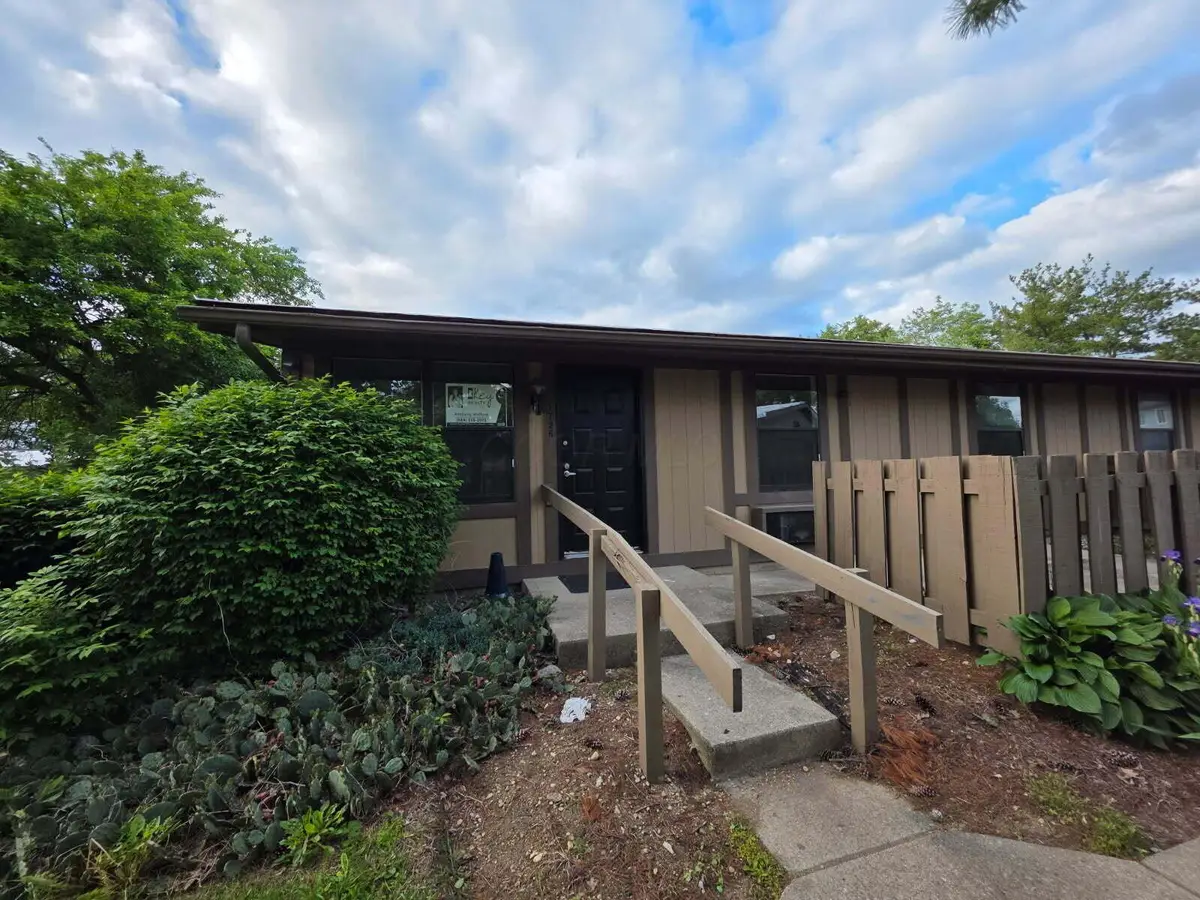 1726 Sunapple Way, Columbus, OH 43232 - #1