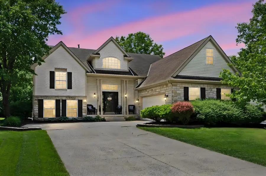 5975 Carnegie Cove Court, Columbus, OH 43213 - #2