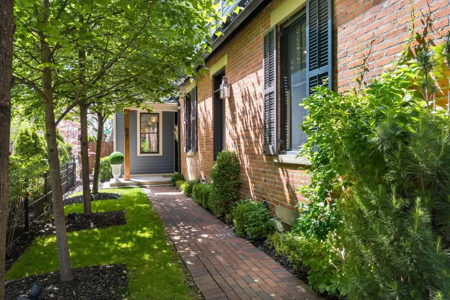 847 S 5th Street, Columbus, OH 43206 - #2
