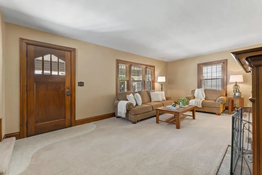 206 Jefferson Road, Newark, OH 43055 - #3
