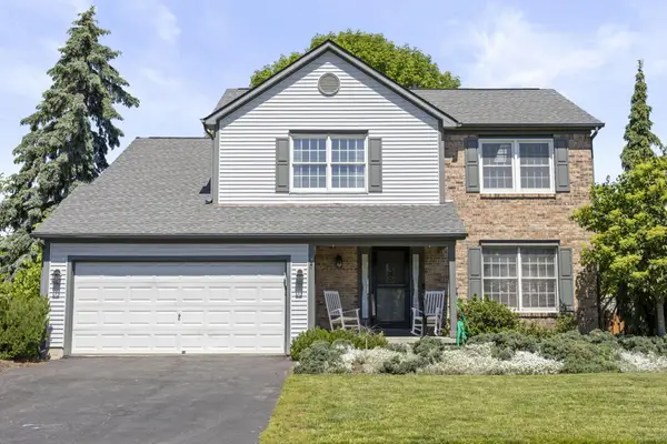 712 Scioto Meadows Boulevard, Grove City, OH 43123
