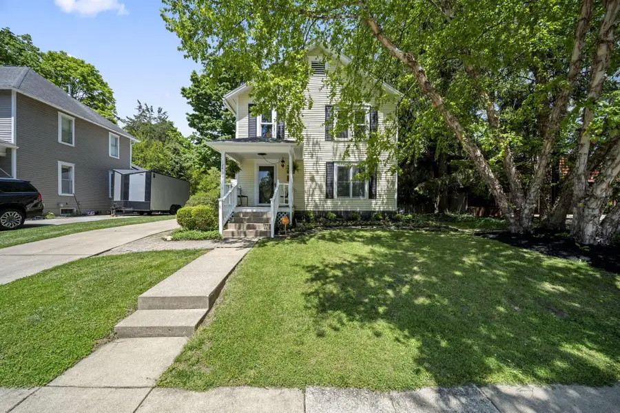 124 W Maple Street, Granville, OH 43023 - #2