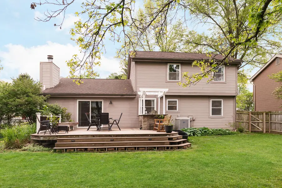 256 Carlin Court W, Columbus, OH 43230 - #2