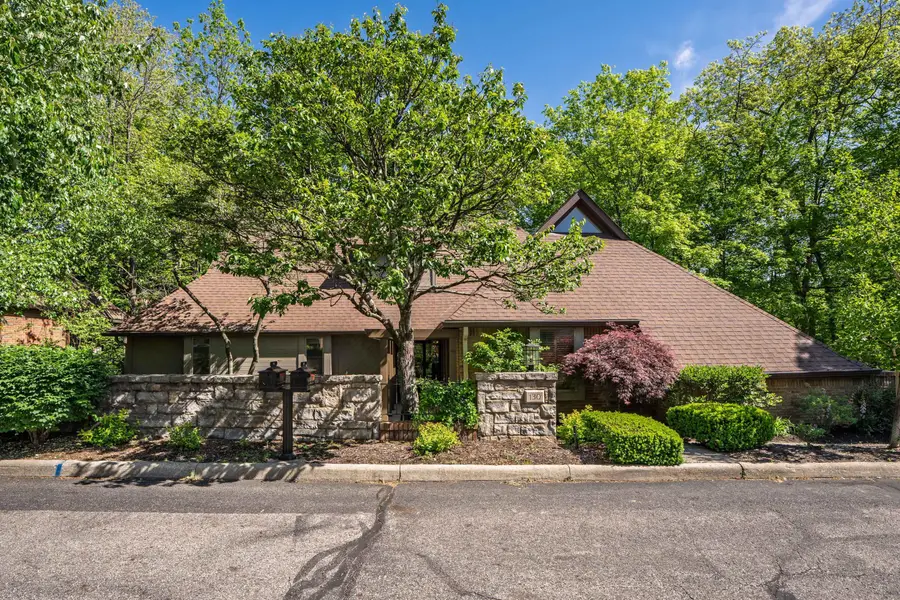 130 Whieldon Lane, Columbus, OH 43085 - #2