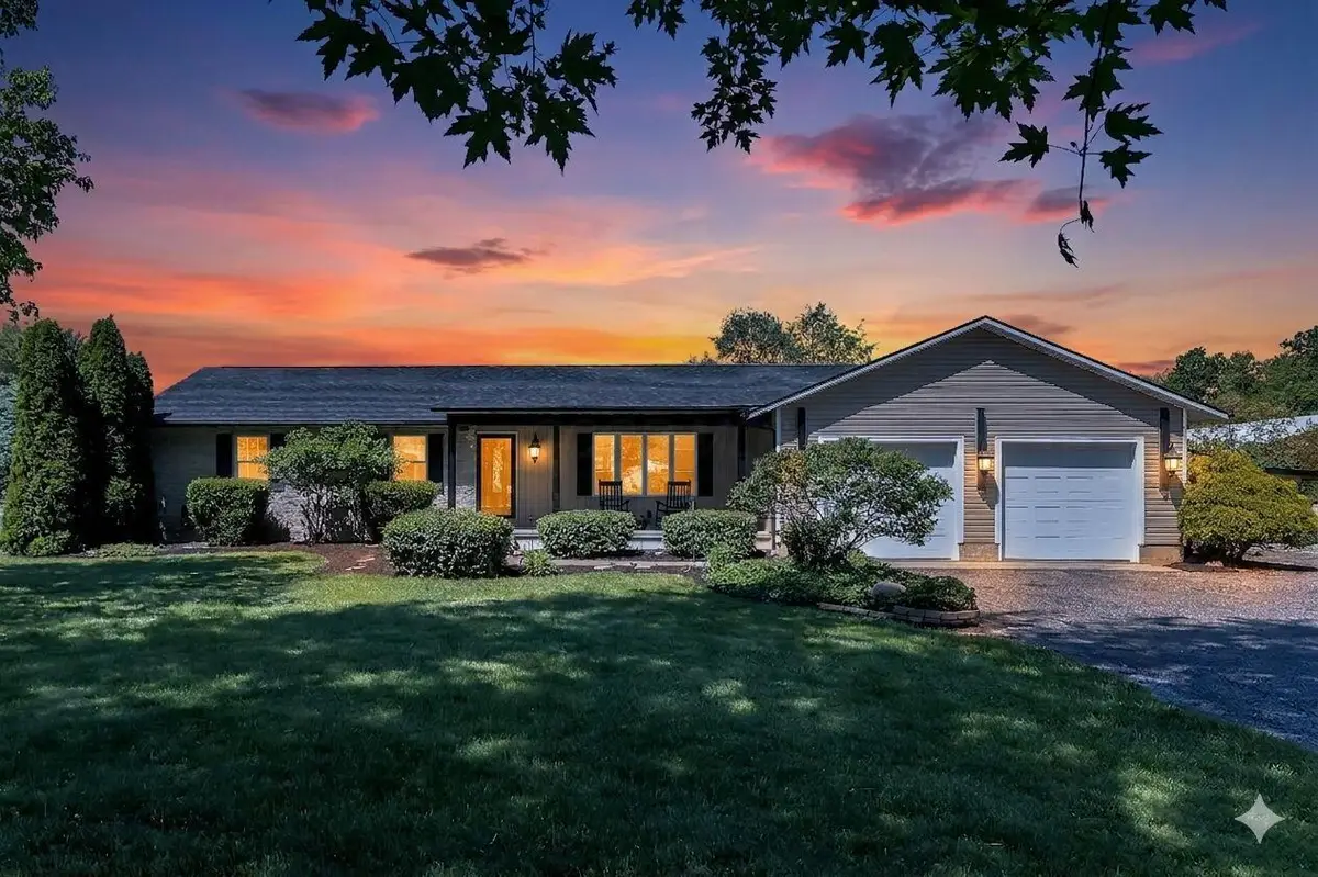 8025 Fosnaugh School Road Sw, Stoutsville, OH 43154 - #1