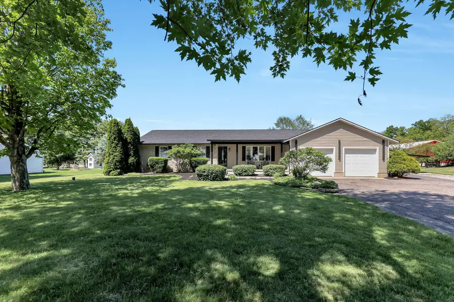 8025 Fosnaugh School Road Sw, Stoutsville, OH 43154 - #2