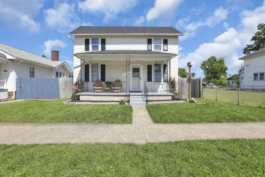 712 Garfield Avenue, Lancaster, OH 43130 - #3