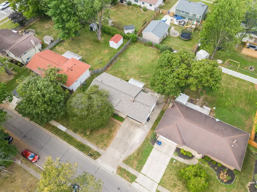 390 Dunbarton Road, Columbus, OH 43230 - #3