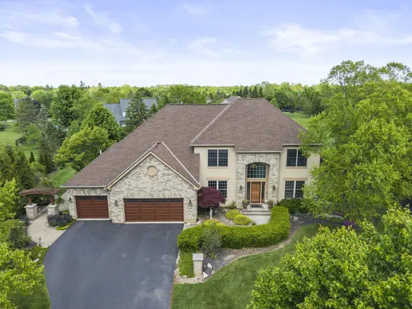 10549 Churchill Drive, Powell, OH 43065