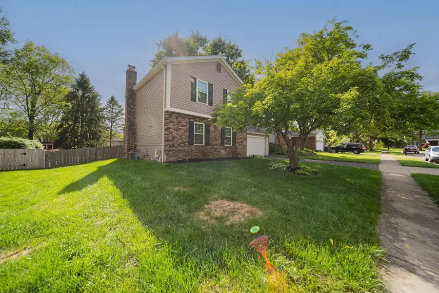 8249 Big Horn Court, Powell, OH 43065 - #3