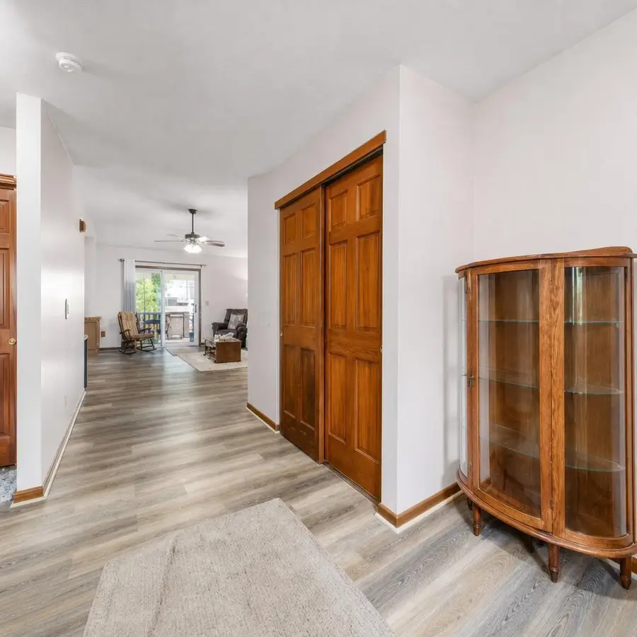 864 Gulliver Drive, Columbus, OH 43207 - #3