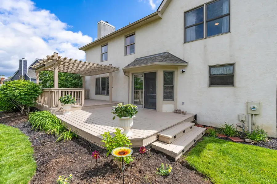 4631 Barnwood Drive, Grove City, OH 43123 - #2