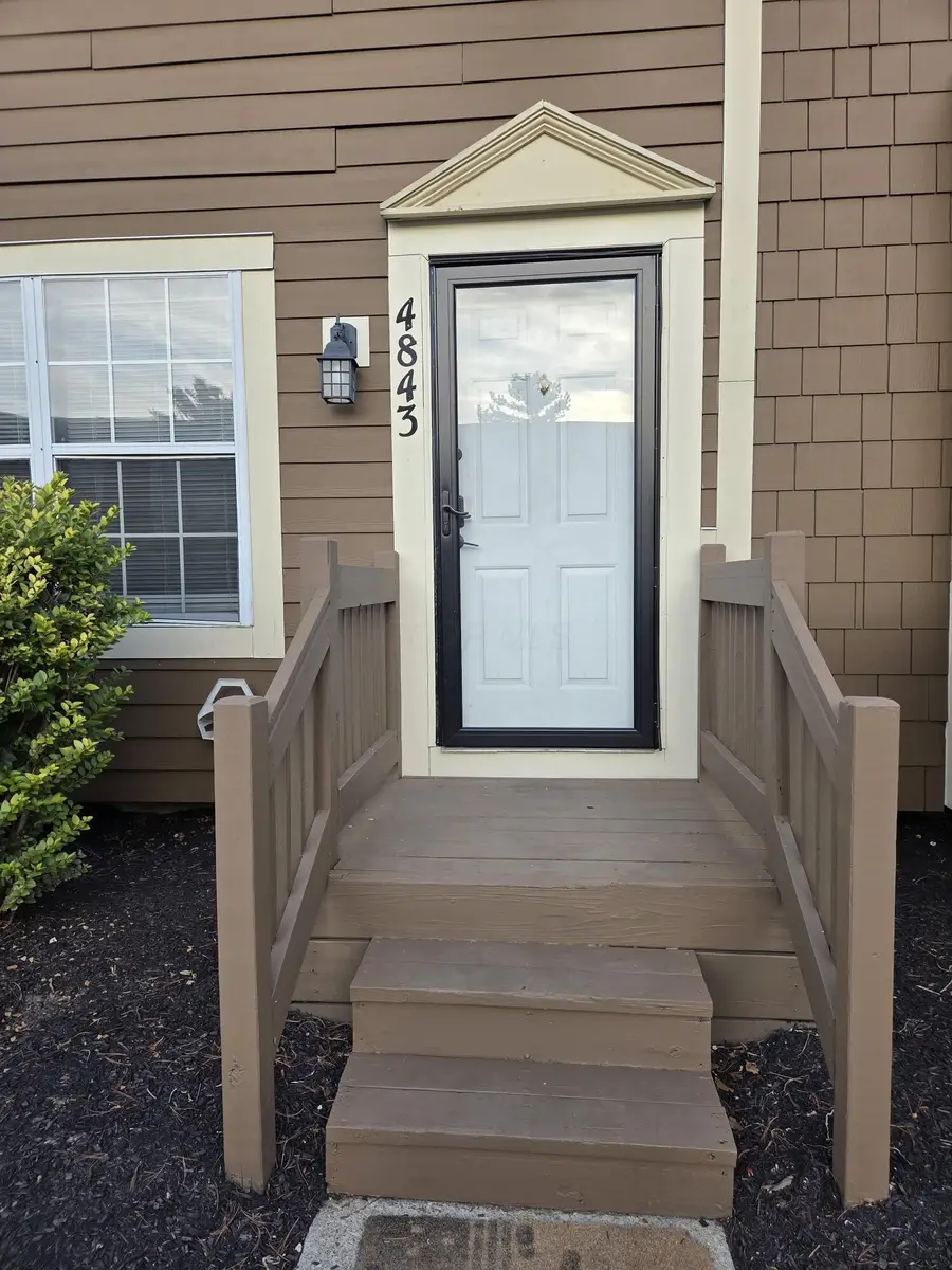 4843 Stoneybrook Boulevard, Hilliard, OH 43026 - #3