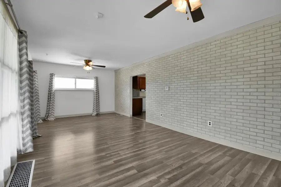 2365 Koebel Road, Columbus, OH 43207 - #3
