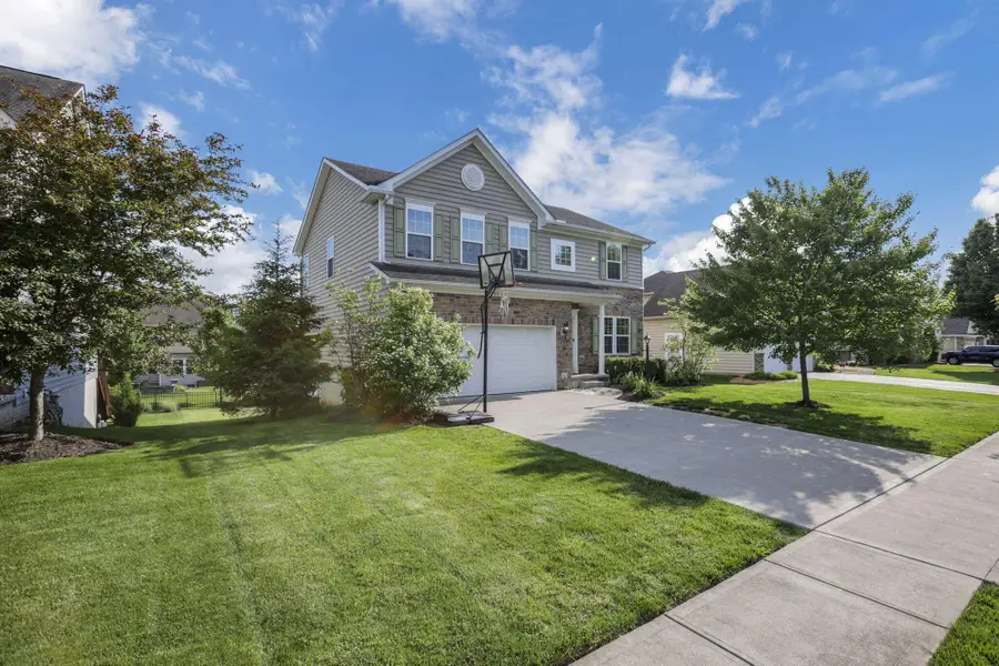 237 Blue Jacket Circle, Pickerington, OH 43147 - #2