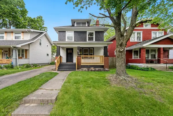 216 N Warren Avenue, Columbus, OH 43204