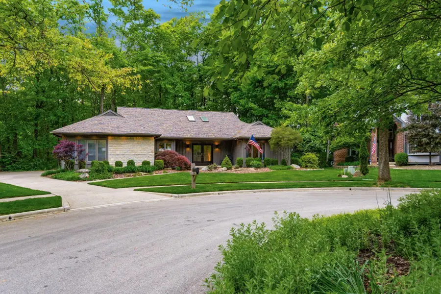 7155 Wellington Court, Dublin, OH 43016 - #2