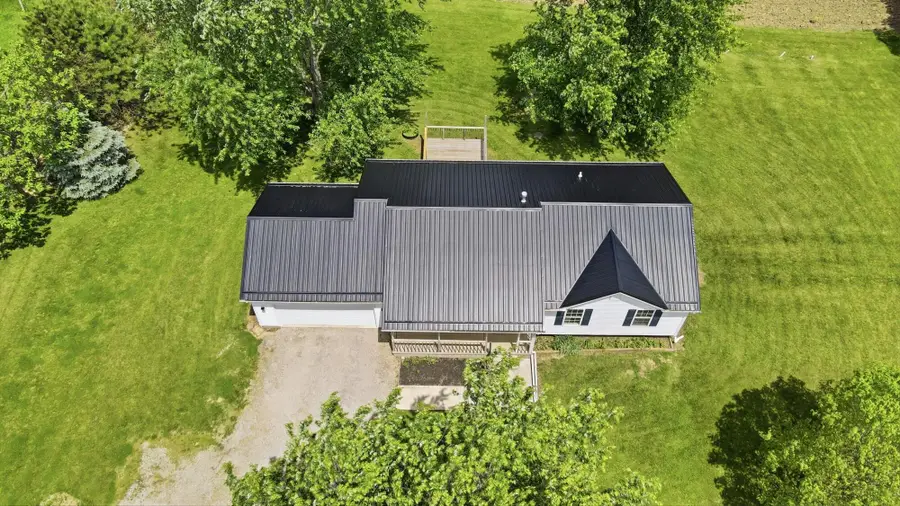 2970 Blacklick Eastern Road Ne, Millersport, OH 43046 - #2