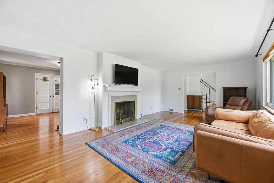 3123 Broadmoor Avenue, Columbus, OH 43209 - #3
