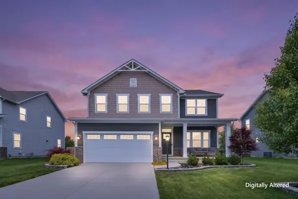 369 Crownover Way, Lewis Center, OH 43035