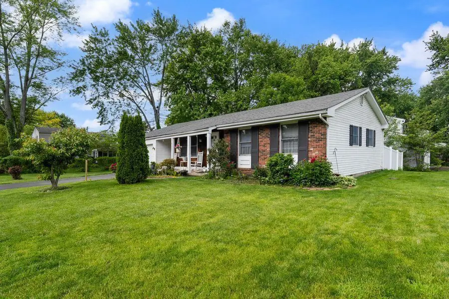 6401 Peardale Road E, Columbus, OH 43229 - #3