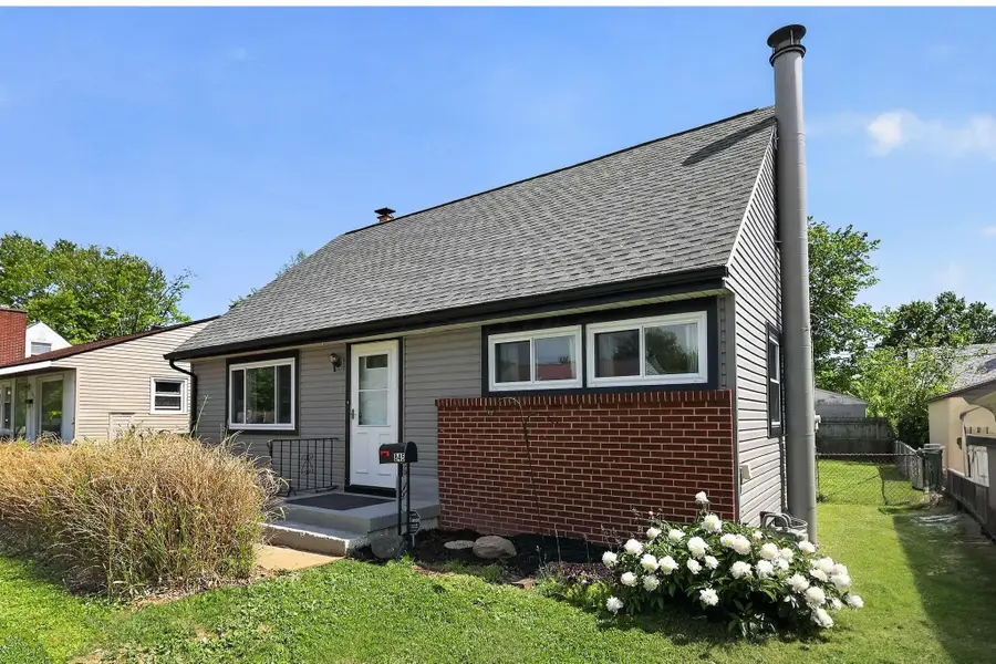 845 Weldon Avenue, Columbus, OH 43224 - #3