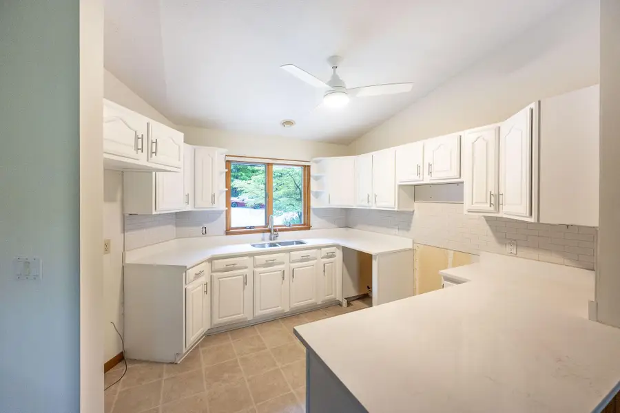 1188 Howell Court, Newark, OH 43055 - #3