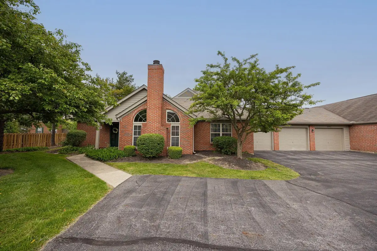 3886 Sandstone Circle, Powell, OH 43065 - #1