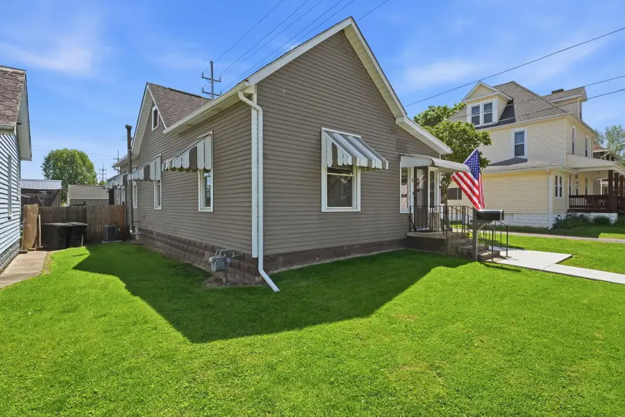 683 E Hunter Street, Logan, OH 43138 - #3