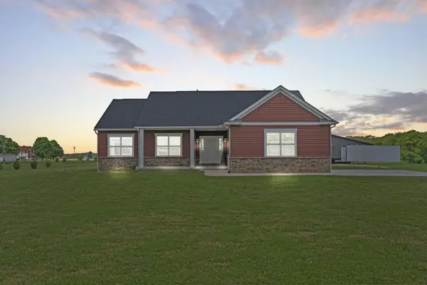 26927 Gay Dreisbach Road, Circleville, OH 43113
