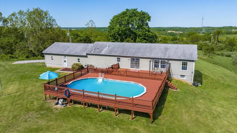 4780 Huggins Road, Zanesville, OH 43701 - #3