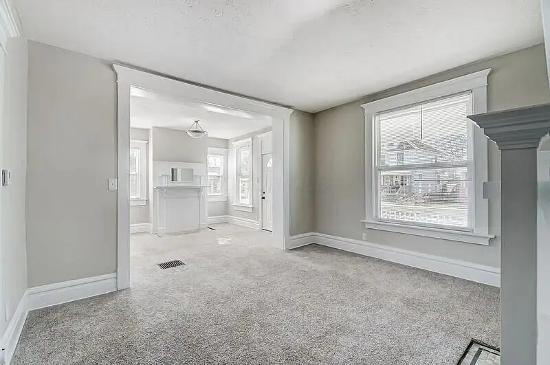 94 N Oakley Avenue, Columbus, OH 43204 - #3