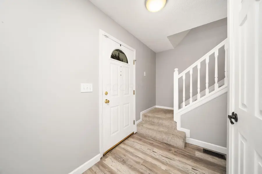965 Thornapple Grove, Galloway, OH 43119 - #2