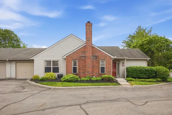 3700 Charlemonte Way, Canal Winchester, OH 43110