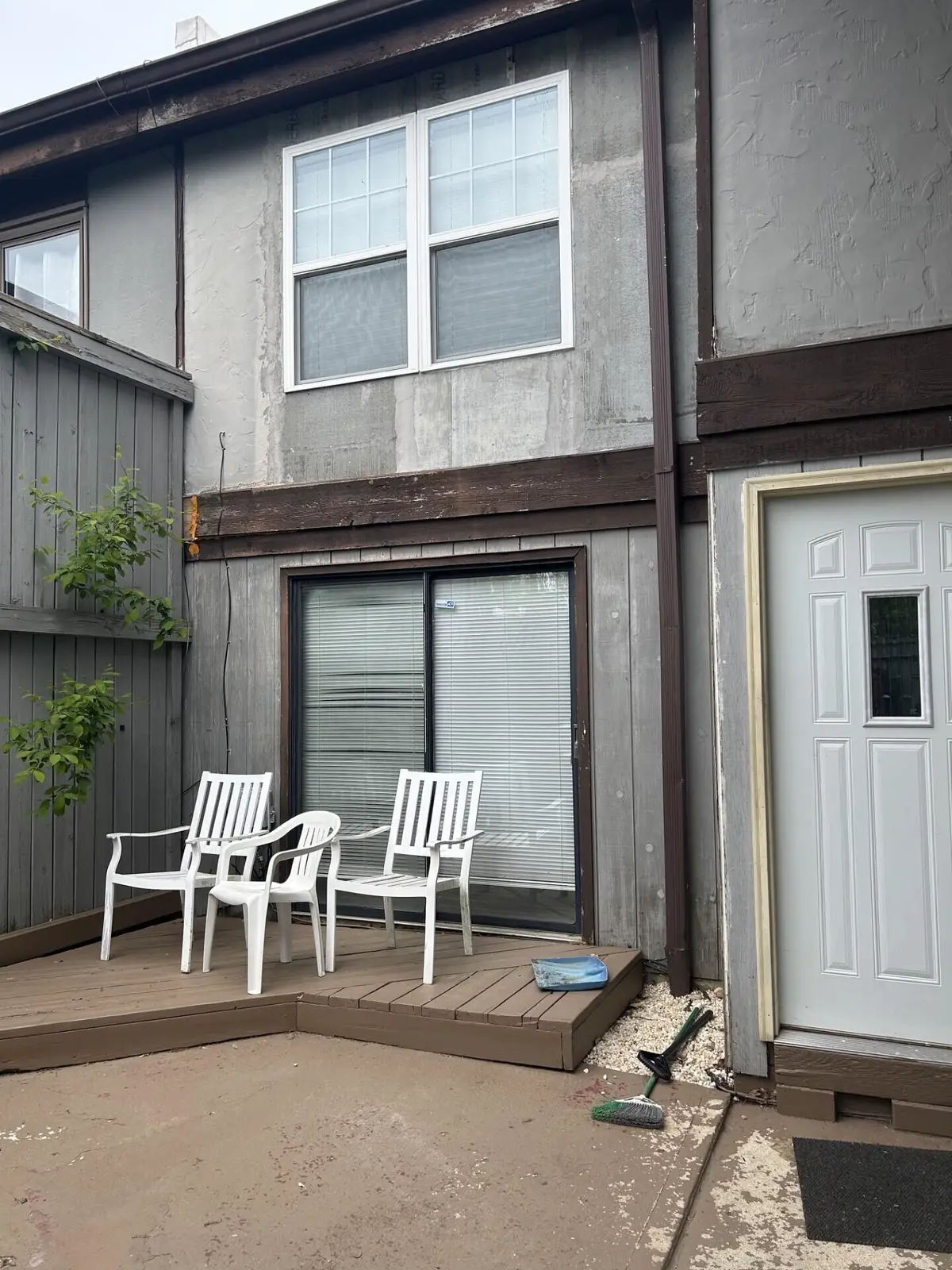 5479 Worthington Forest Place E, Columbus, OH 43229 - #1