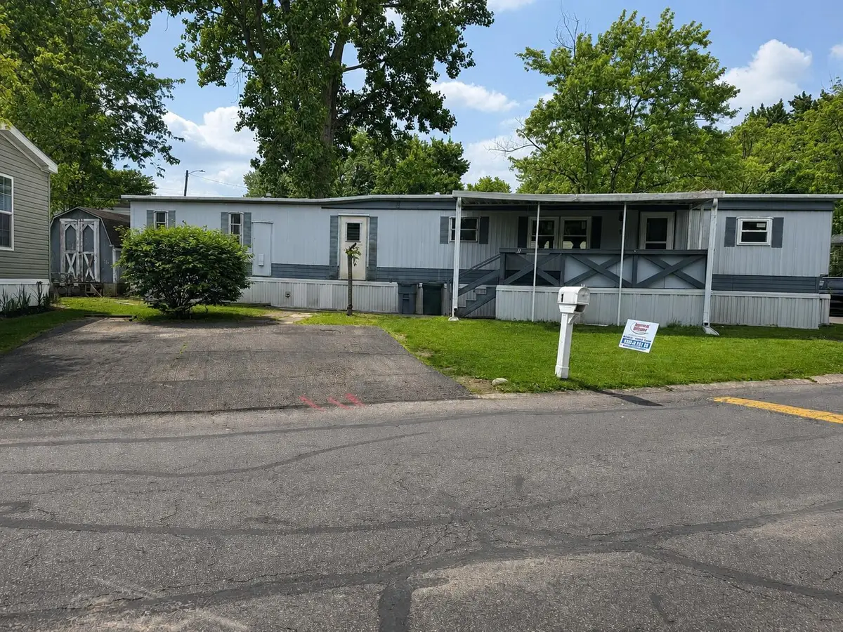1 Estates Lane, Reynoldsburg, OH 43068 - #1