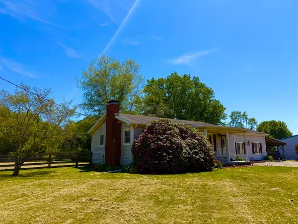 27345 Miller Road, Rockbridge, OH 43149