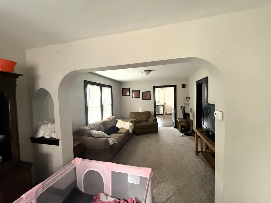 537 Townsend Avenue, Columbus, OH 43223 - #3