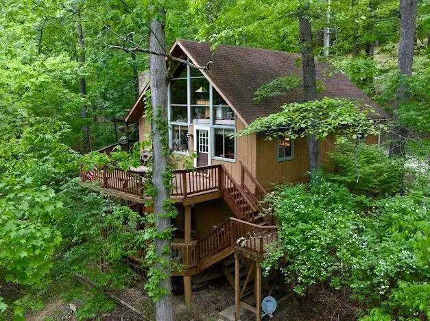 701 Natchez Lane, Sugar Grove, OH 43155 - #3
