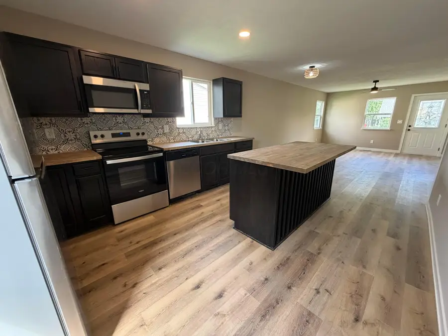 95 Riley Avenue, London, OH 43140 - #2