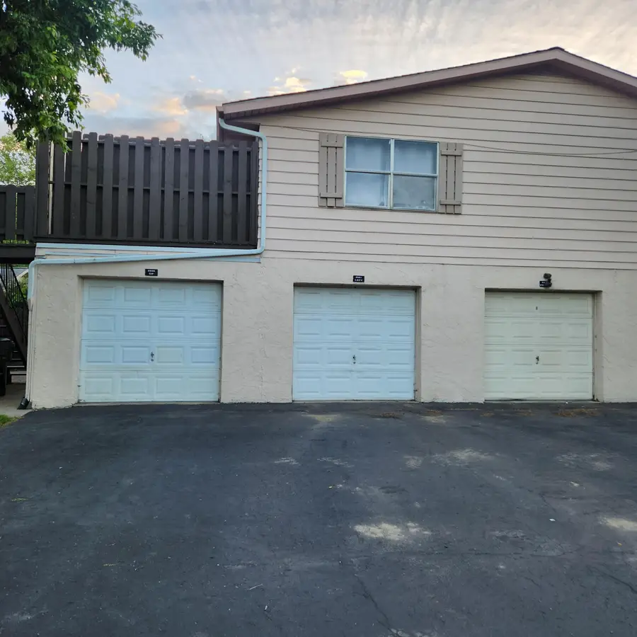 2501 Nassau Drive, Columbus, OH 43232 - #2