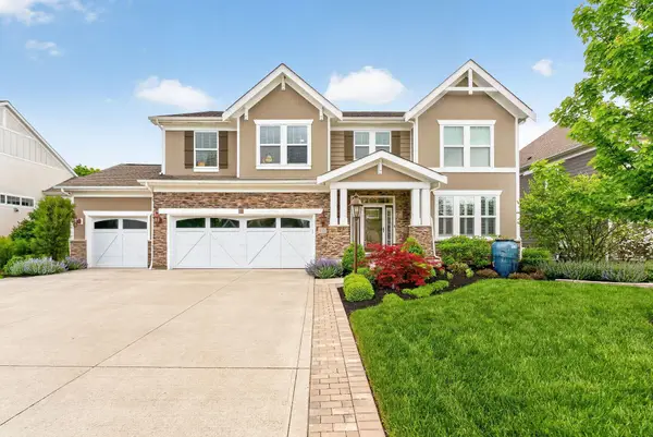 8321 Coldwater Drive, Powell, OH 43065