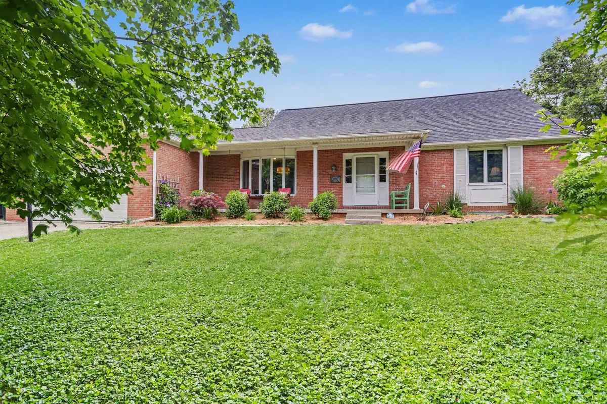 4441 Olentangy River Road, Columbus, OH 43214 - #1