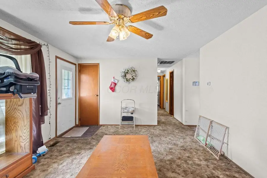 834 Vancouver Drive, Marion, OH 43302 - #3