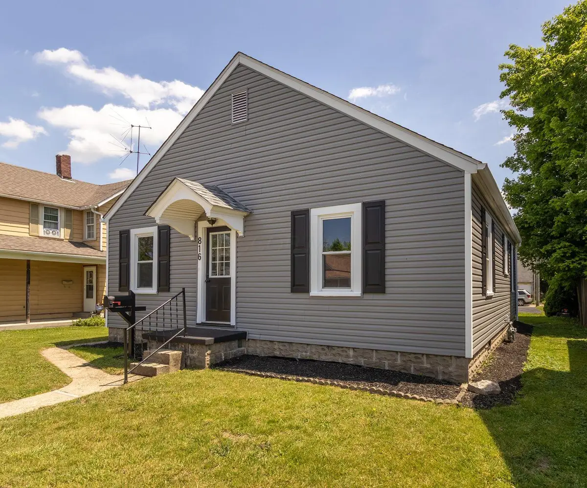816 Pierce Avenue, Lancaster, OH 43130 - #1